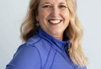 Tracy Headshot